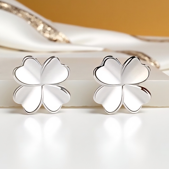 🆕️ S925 Silver Four-Leaf Clover Stud Earrings Dainty Trendy Lucky Charm Jewelry - Picture 11 of 13